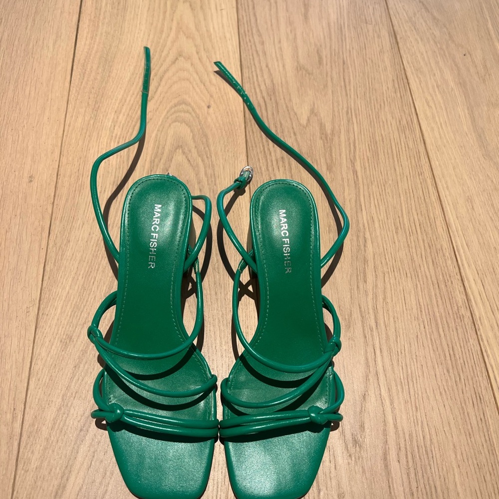 Marc Fisher Green Strappy Sandals - Picture 4 of 6